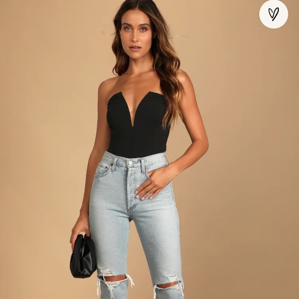 Babe Alert Notched Strapless Bodysuit NWT